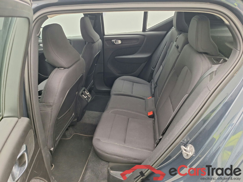 Volvo, XC40 '17, Volvo XC40 T2 Momentum Pro 5d #4