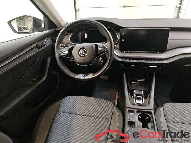 SKODA Octavia Combi 1.0 TSI Bns Edition #3
