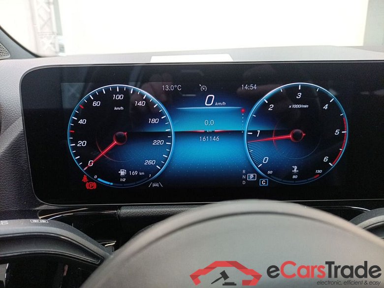MERCEDES CLASSE GLA DIESEL - 2020 GLA 200 d 150 business Solution 5d Auto #6