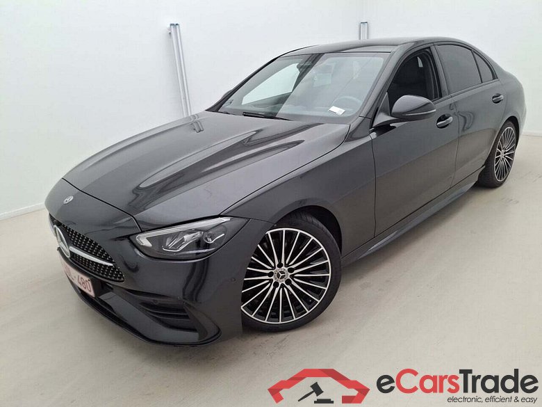 MERCEDES-BENZ C-KLASSE C220D AMG LINE AUT.