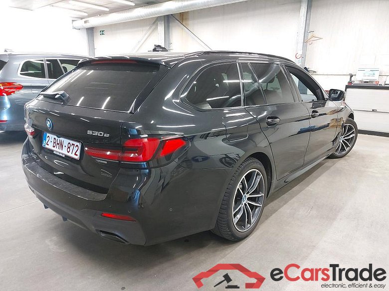 BMW - BMW 5 TOURING 530eA 292PK M Sport Business Edition Pack Comfort+ Towing Hook * HYBRID * #2