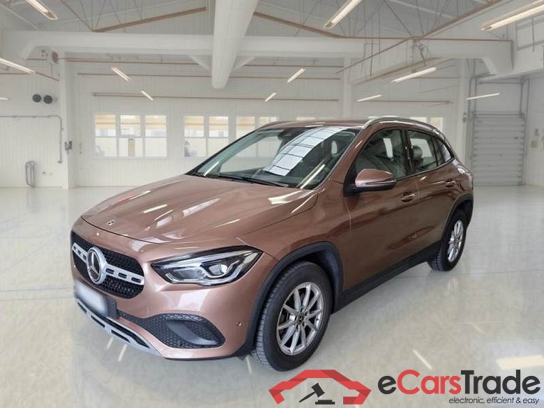 MERCEDES-BENZ GLA / 2020 / 5P / CROSSOVER GLA 200 D AUTOMATIC BUSINESS EXTRA