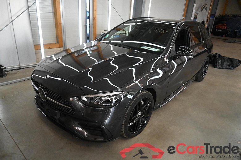 MERCEDES-BENZ C-Klasse C 220 d T 9G-TRONIC AMG Line 5d 147kW