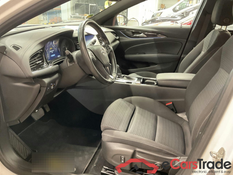 Insignia B Sports Tourer Elegance 2.0 CDTI 128KW AT8 E6d #4