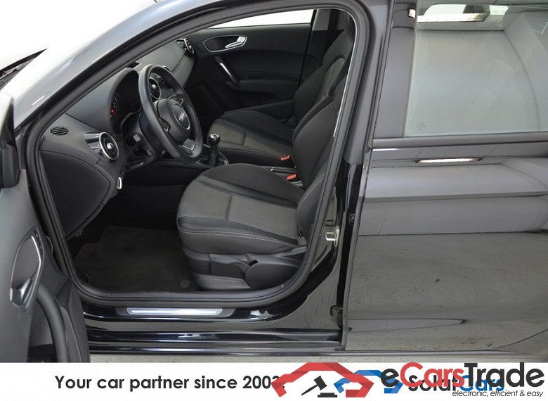 Audi A1 SB 1.6TDI 116Hp Ambition Navi 1/2 Sport-Leather Klima PDC #5