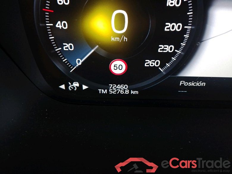 VOLVO XC90 / 2019 / 5P / todoterreno 2.0 T8 AWD Recharge Inscription Exp Auto #5
