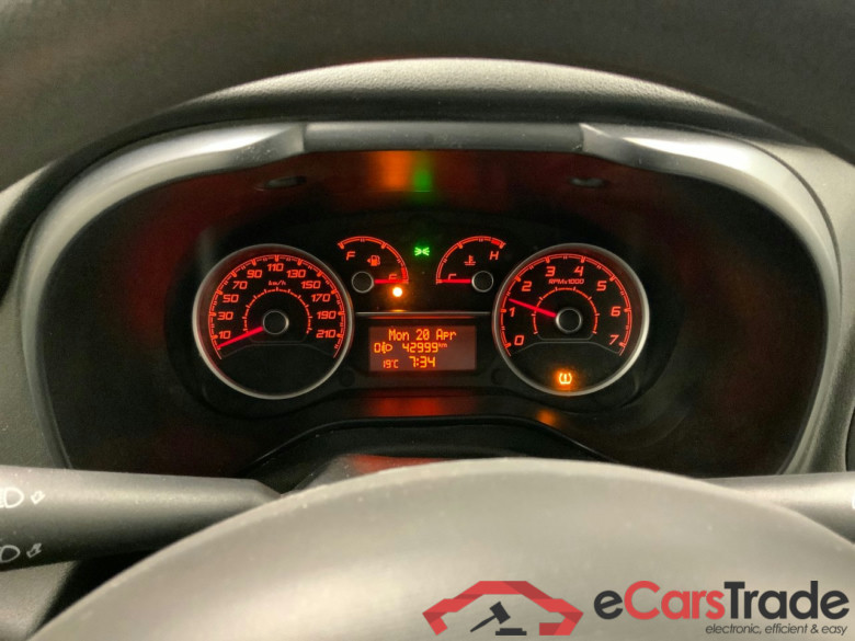 Doblo Cargo / Pritsche SX Kombi 1.4 88KW MT6 E6 #6
