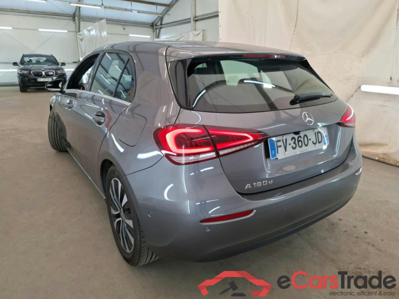 MERCEDES-BENZ Classe A Compact / 2018 / 5P / Berline A 180 d Business Line #2