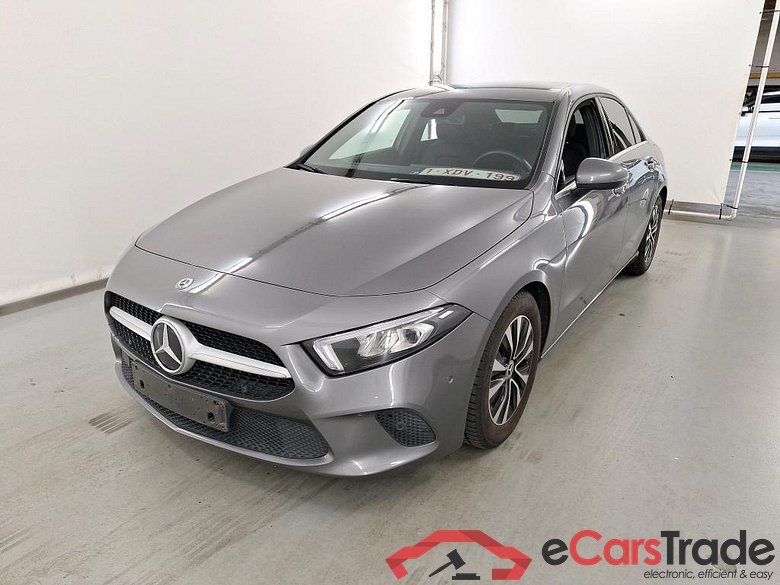 MERCEDES-BENZ CLASSE A SEDAN DIESEL (V177) A 180 d Business Solution