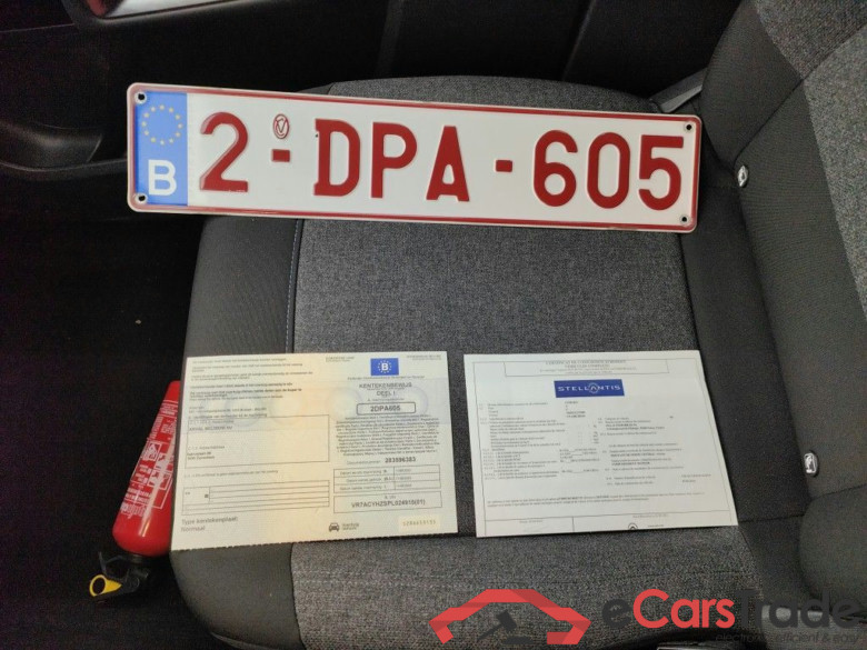 Citroën C5 Aircross 1.5 BlueHDi 130 S&S EAT8 Live 5d #4