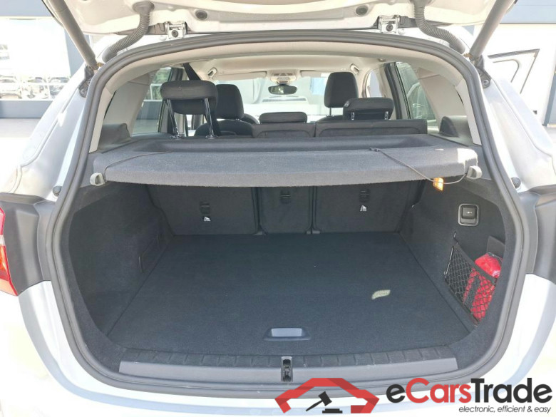 BMW 216d Active Tourer LED-Xenon Navi KeylessGo Klima PDC ... #6