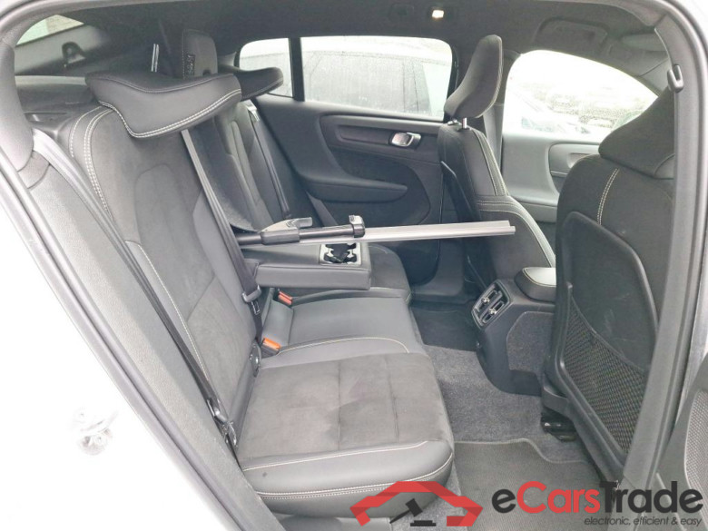 VOLVO C40 BEV 78KWH RECHARGE TWIN LAUNCH EDITION #6