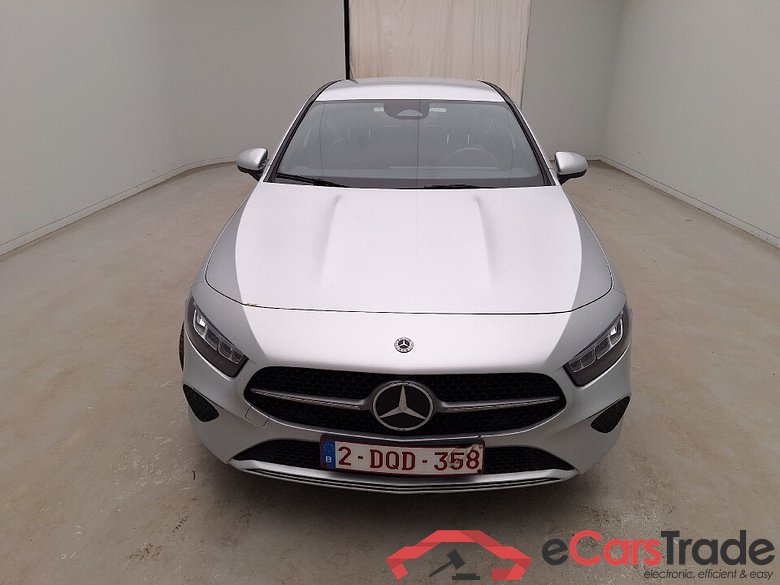 Mercedes, A-Class B.FL'22 PHEV, Mercedes-Benz A-Klasse Limousine A 250 e Business