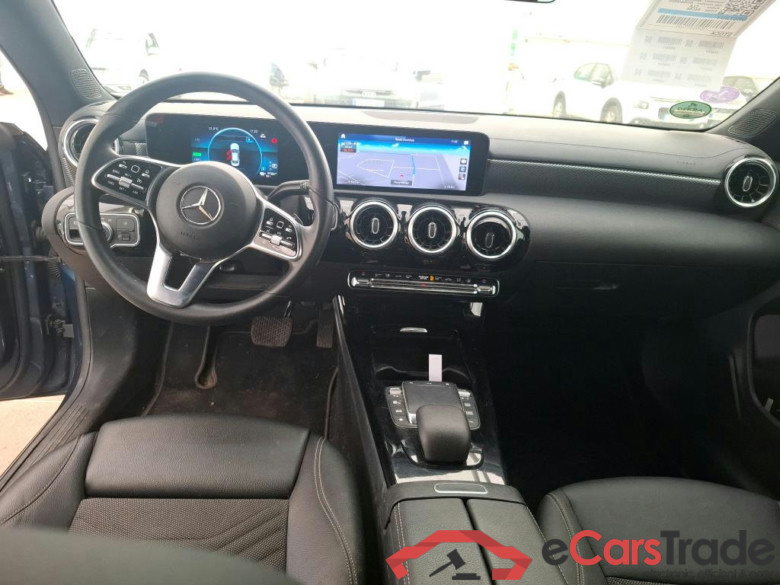 MERCEDES-BENZ CLA Coupe / 2019 / 4P / Coupé CLA 250 e Business Line #5