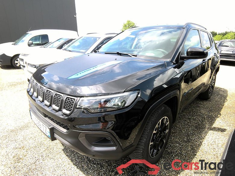 JEEP COMPASS 240 AT6 TRHK RSK