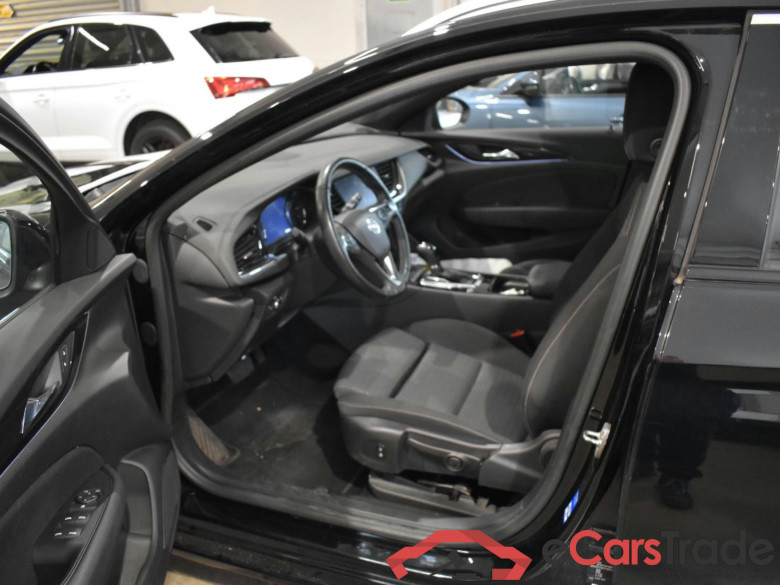OPEL Insignia Sports Tourer 2.0 Diesel Aut. Business 5d 128kW #4