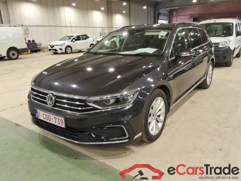 VOLKSWAGEN PASSAT VARIANT GTE - 2020 1.4 TSI PHEV GTE Business DSG #1