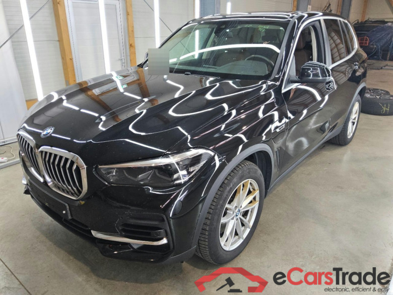 Baureihe X5 xDrive 45 e 3.0 290KW AT8 E6d