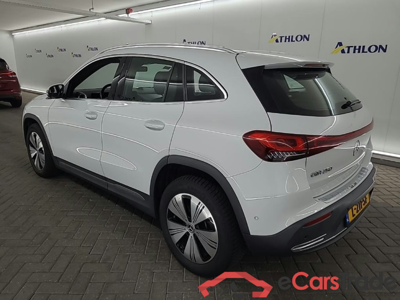 MERCEDES-BENZ EQA 250 Business Solution Luxury auto 5D 140kW #4