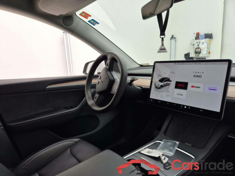TESLA MODEL Y DUAL MOTOR AUTOPILOT #3