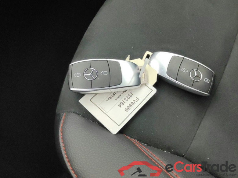MERCEDES CLASSE GLA DIESEL - 2020 GLA 200 d 150 business Solution 5d Auto #4