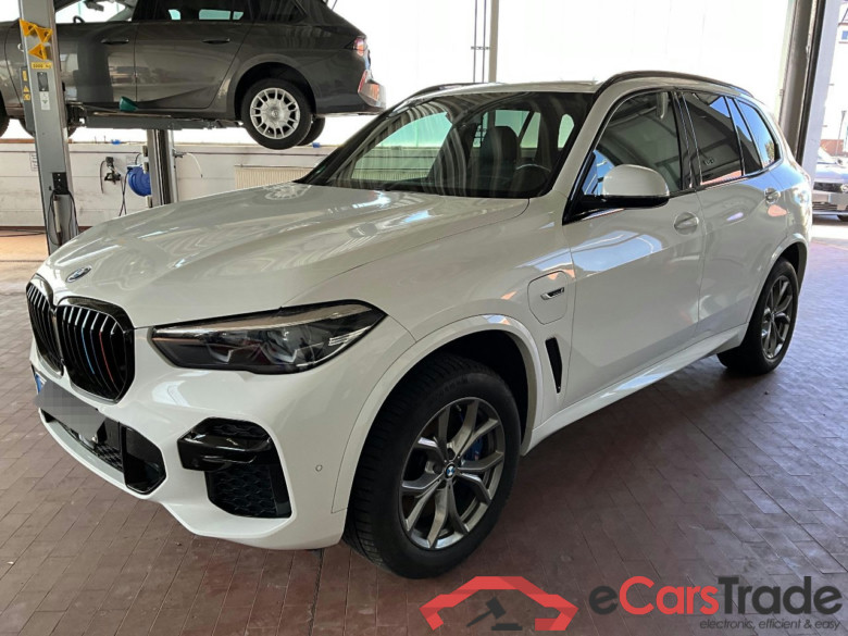 Baureihe X5 xDrive 45 e M Sport 3.0 290KW AT8 E6d