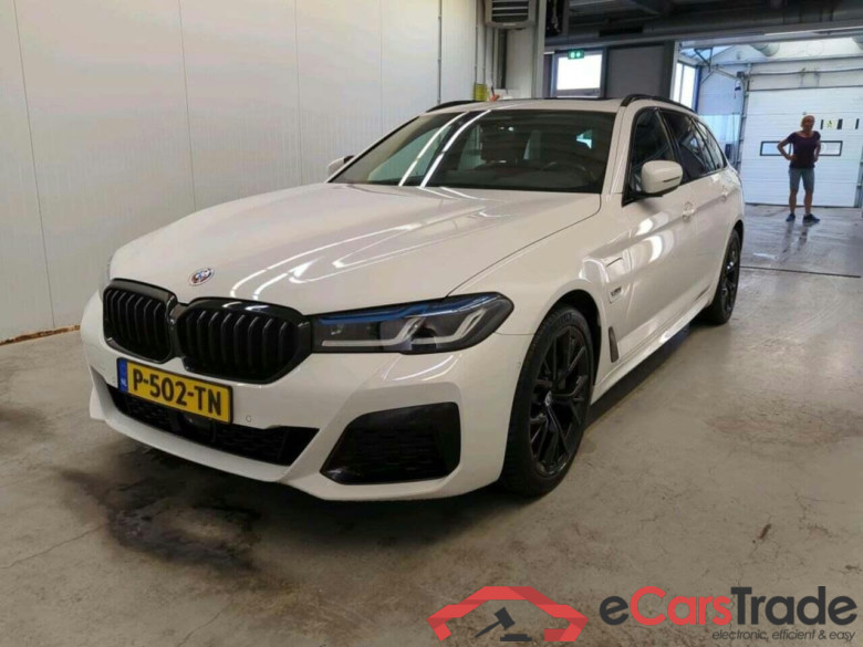 BMW 5-serie Touring 530e xD Bns Edit.+ #1