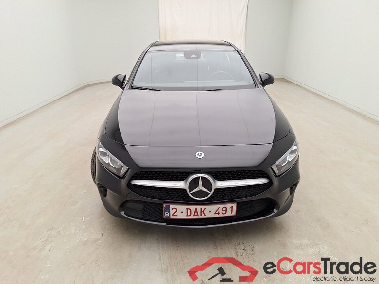 Mercedes, A-Class '18 PHEV, Mercedes-Benz A-Klasse A 250 e Luxury Line 5d
