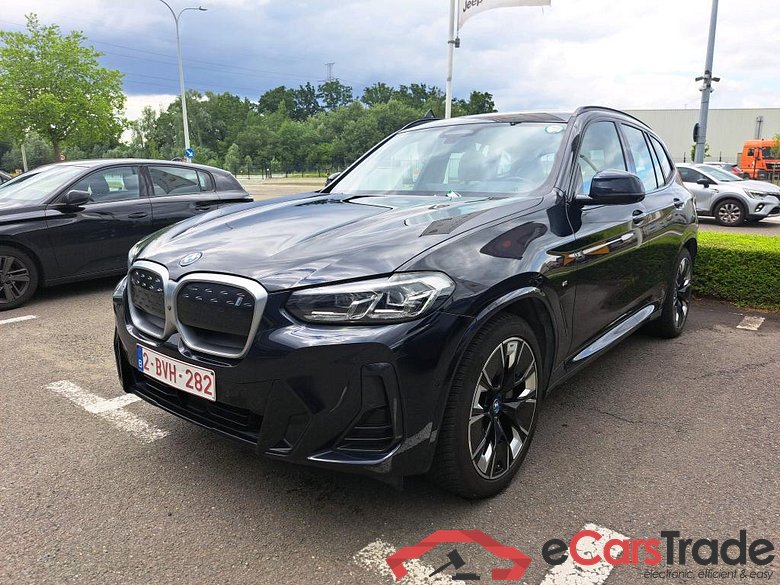 BMW IX3 80KWH AUTO