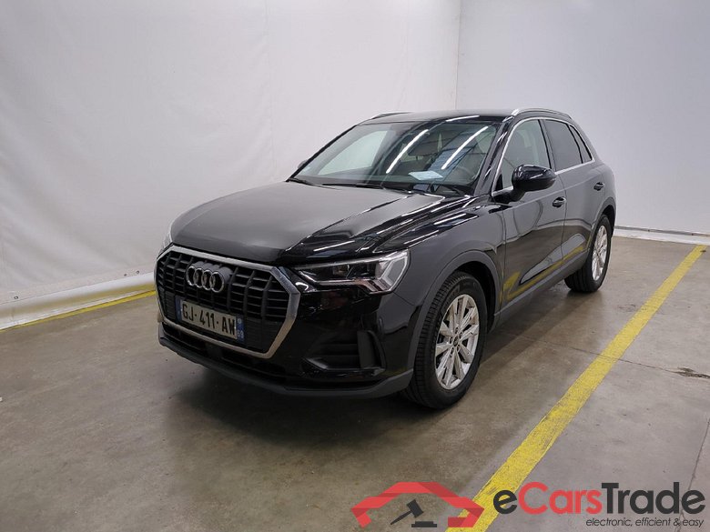 AUDI Q3 / 2018 / 5P / SUV 35 TFSI 150 S Tronic Advanced(SL)
