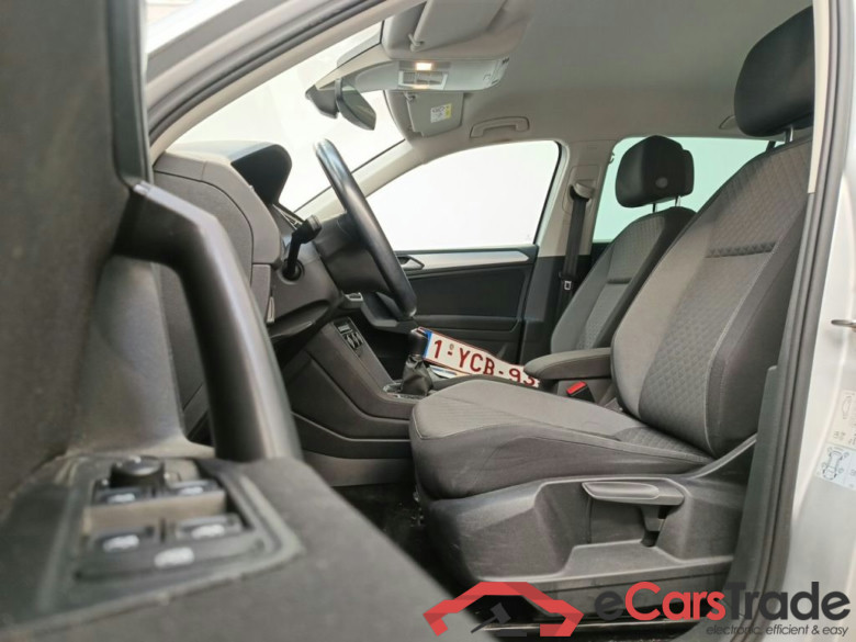 Volkswagen Tiguan 2.0 TDI SCR 110kW Comfortline 5d #3