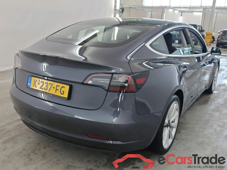 Tesla Model 3 Standard Range Plus RWD 4d #2
