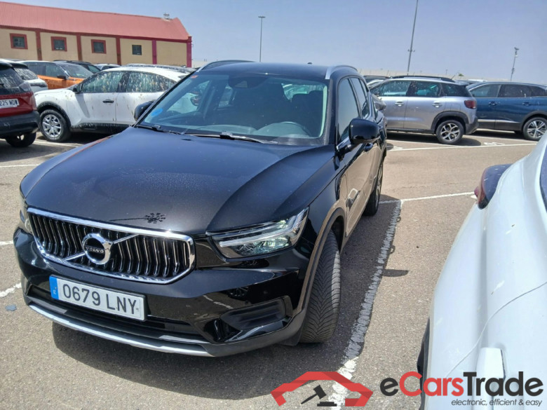VOLVO XC40 / 2017 / 5P / todoterreno 1.5 T4 Twin Recharge Inscription Ex Auto #1