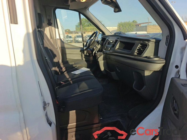 FORD Transit / 2013 / 4P / furgón 350 96kW L3H2 Van Trend FWD #6