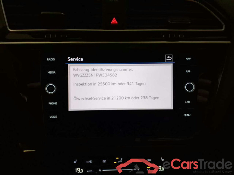 Volkswagen Tiguan (AX1)(07.2020->2024) DE - SUV5 2.0 TSI BMT/Start-Stopp EU6d, 4Motion R-Line OPF, (Facelift) 2021 - 20 #2