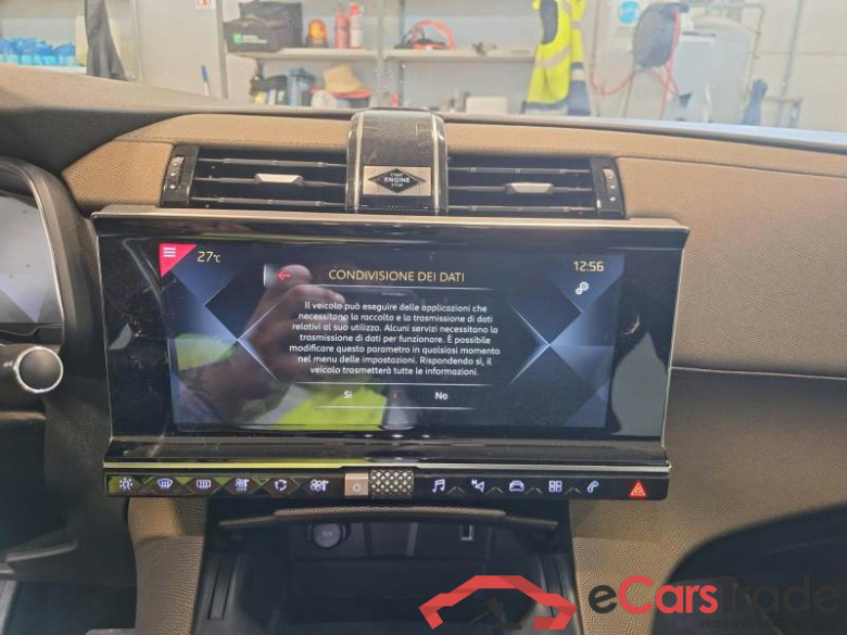 DS DS 7 CROSSBACK / 2017 / 5P / SUV BLUEHDI 130 AUTOMATICA BUSINESS #5