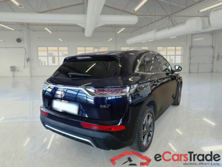 DS DS 7 CROSSBACK / 2017 / 5P / SUV BLUEHDI 130 AUTOMATICA GRAND CHIC #2