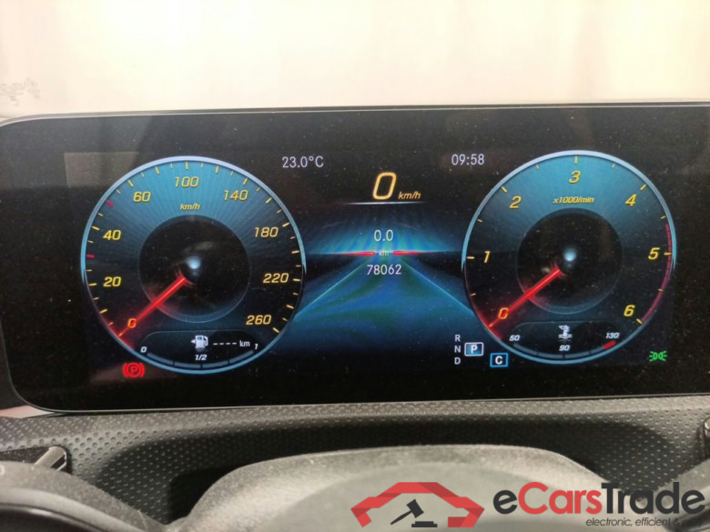 MERCEDES CLASSE A DIESEL (W177) A 200 d 150hp AMG Line 5d #6