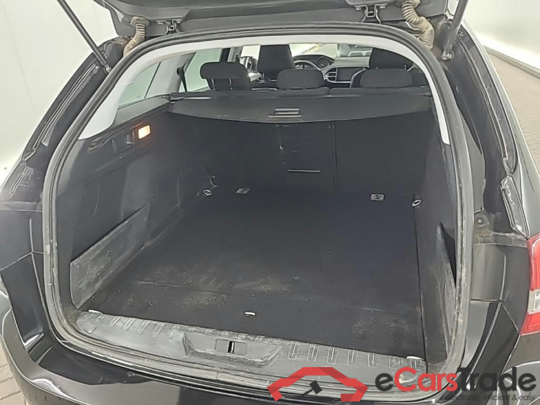 PEUGEOT 308 SW Allure 1.2 Puretech 130 5D 96kW #5