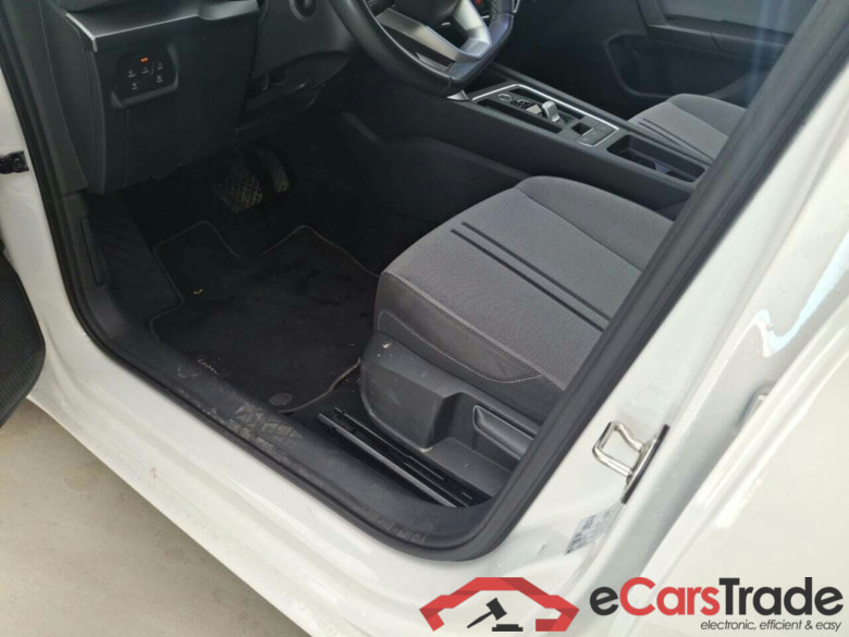 SEAT LEON ST 2.0 TDI STYLE DSG #6