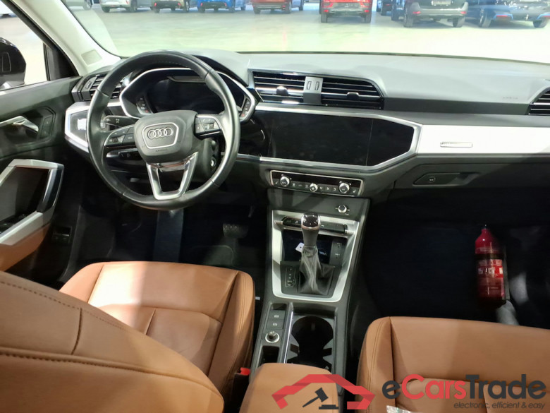 AUDI Q3 Sportback 1.4 45 TFSI E S TRONIC #6