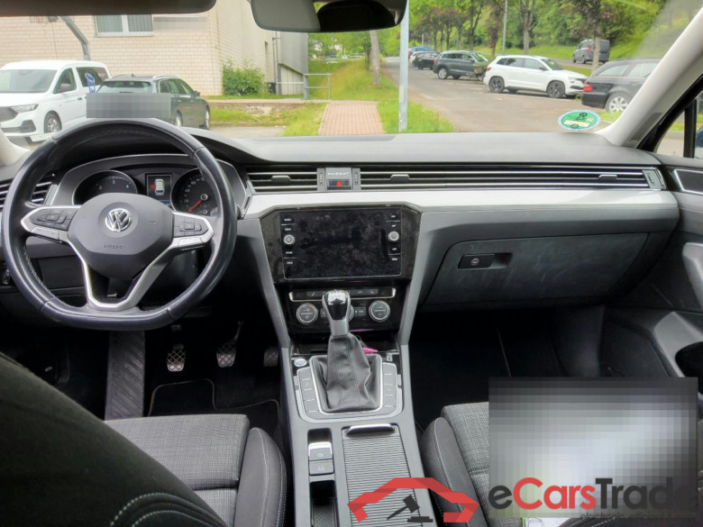 VW Passat Variant 2.0 TDI SCR Business 5d 110kW #3