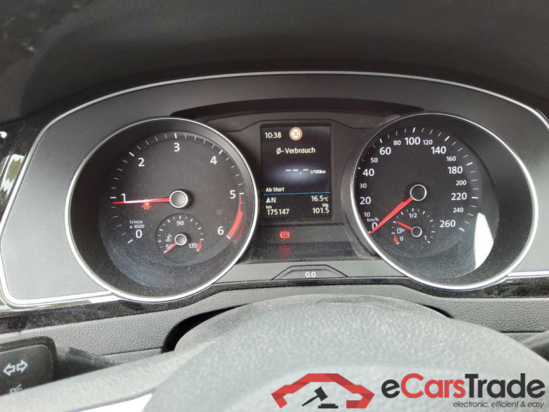 VW Passat Variant 2.0 TDI SCR Business 5d 110kW #6