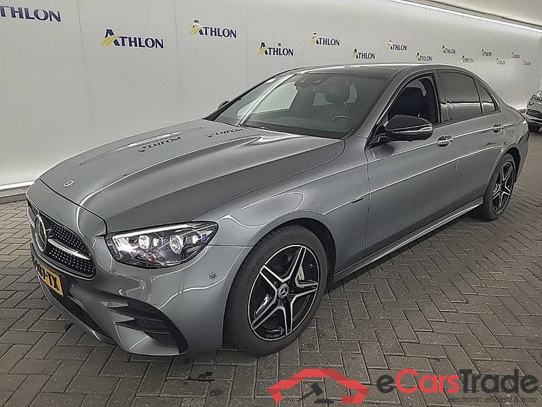 MERCEDES-BENZ E-Klasse Limousine E 300 e 9G-TRONIC Bus Sol AMG 4D 235kW