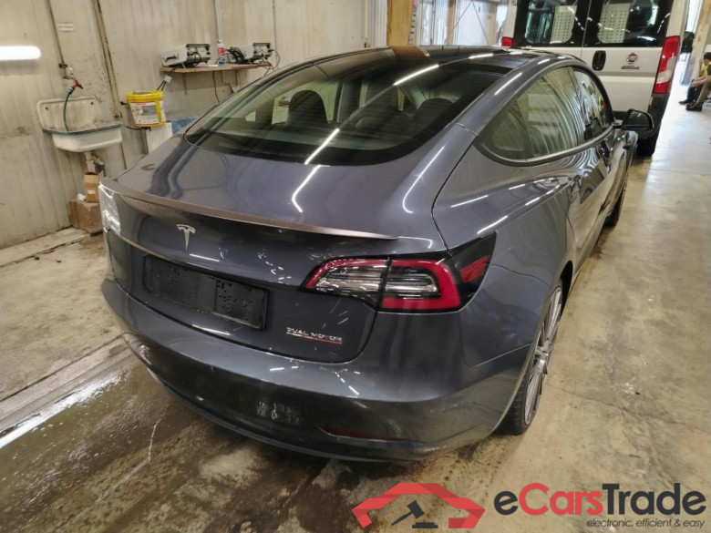 TESLA Model 3 Langstreckenbatt. Allradantrieb Dual Motor Performance 4d 377kW #2
