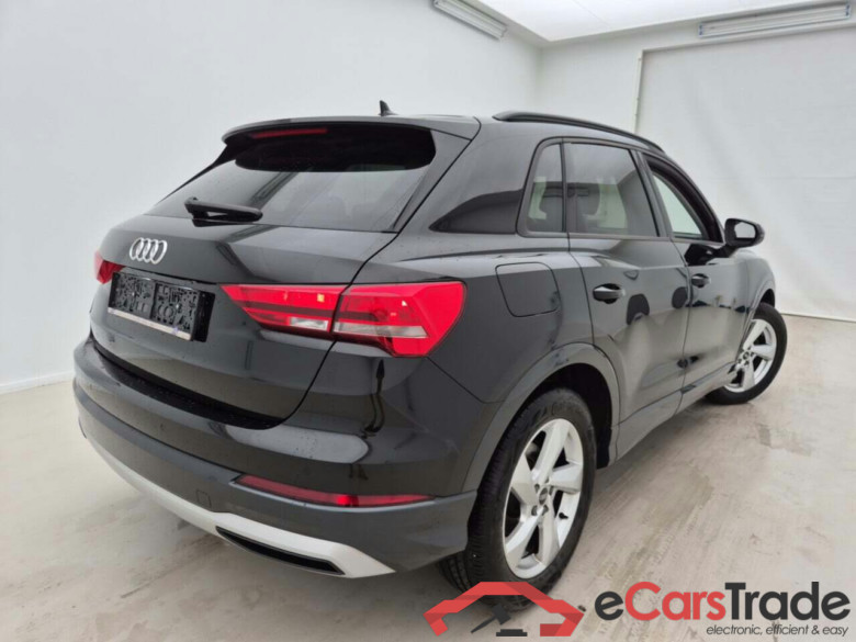 AUDI Q3 35 TFSI BUSINESS ED. S-TRONIC #2