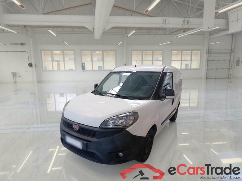 FIAT DOBLÒ CARGO / 2014 / 4P / VETT. FURGONATA CH1 LOUNGE 1.4 NAT. POWER 120CV E6D