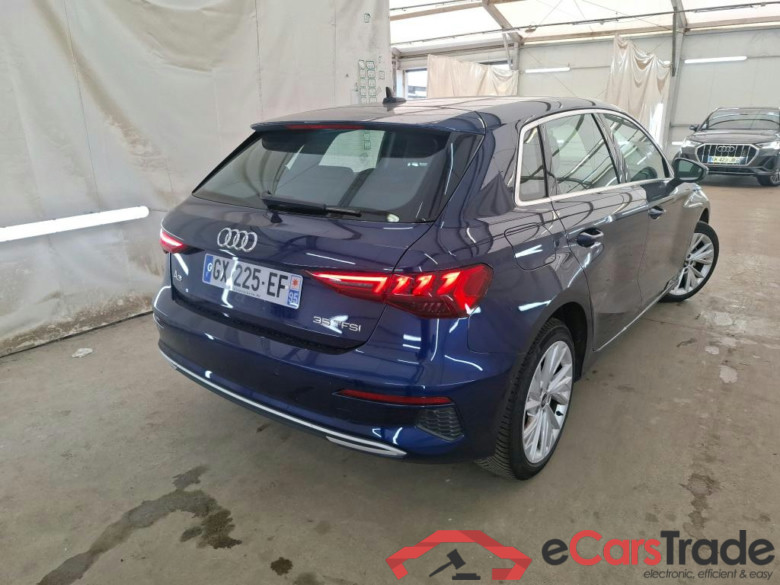 AUDI A3 Sportback / 2020 / 5P / Berline 35 TFSI 150 MHEV S Tronic Avus #3