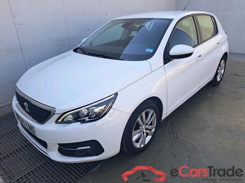 PEUGEOT 308 / 2017 / 5P / berlina con portón 5p Active Pack BlueHDi 130 S&S
