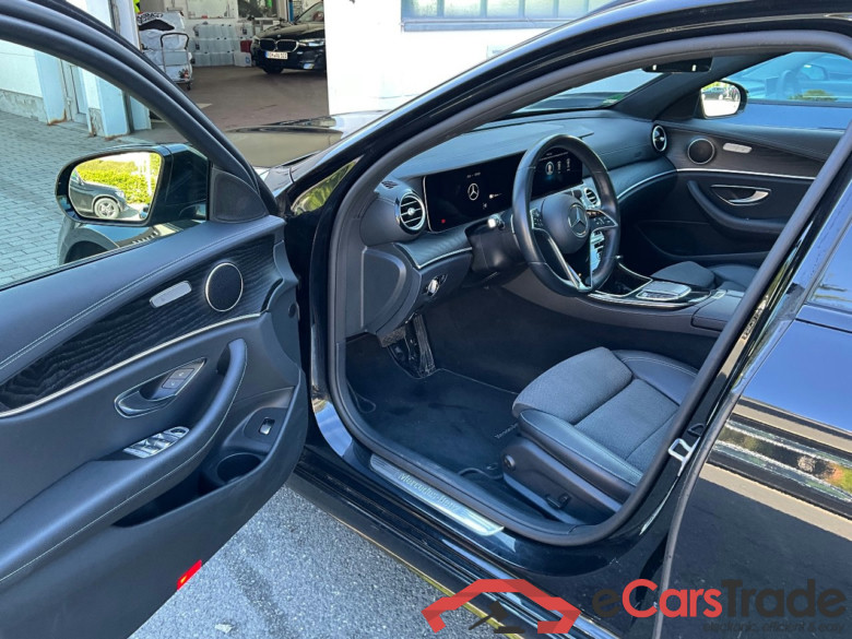 E -Klasse T-Modell E 300 de 4Matic (213.211)AMG 2.0 AMG Line 225KW AT9 E6d #5